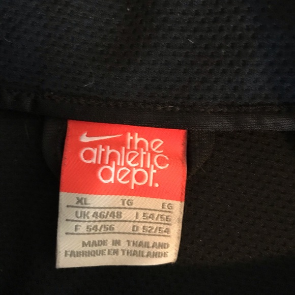 Nike Jacket - Picture 4 of 6